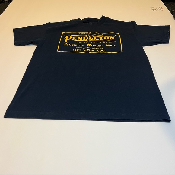 Pendleton navy blue t shirt size medium - Picture 4 of 5